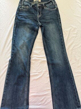 Classic Mid-Rise Blue Flare Jeans - Timeless Denim